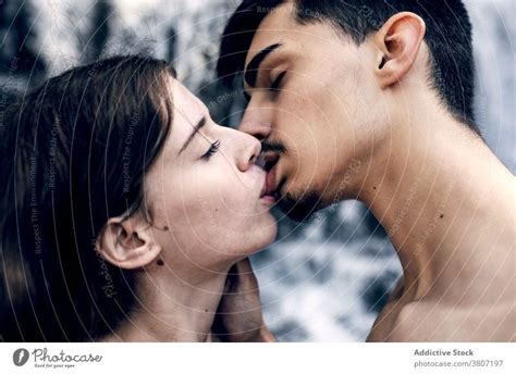 Praktisch In Ehren Magenschmerzen Nude Kiss Image Zahn Meditativ Intakt