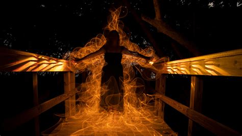 Light Painting Photography Tutorial How To Light Paint A Smoke Effect