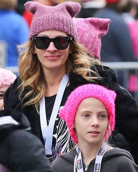 The Biography Of Julia Roberts Daughter Hazel Her Age And Career