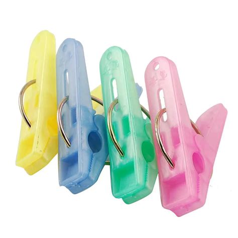 20 Unids Color Surtidos De Plástico Clips Ganchos De Ropa Que Cuelgan