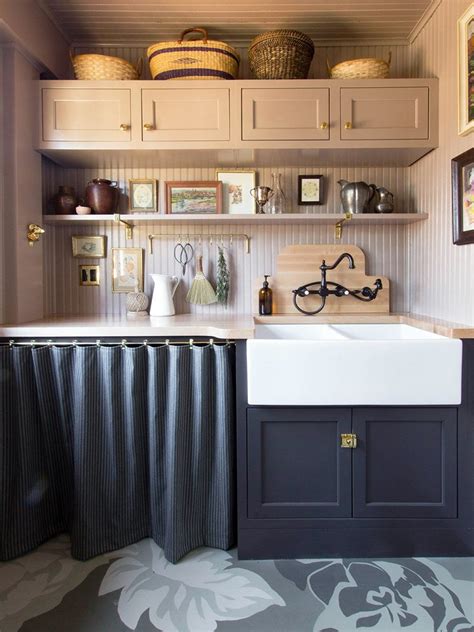 Decorating Ideas Above Kitchen Cabinets Cabinets Matttroy