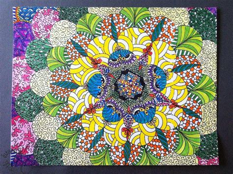 Que ce soit pour un design en ligne, pour un mandala à imprimer et colorier ou un projet de tatouage ; Coloriage De Mandalas Deja Colorier | 30000 ++ collections ...