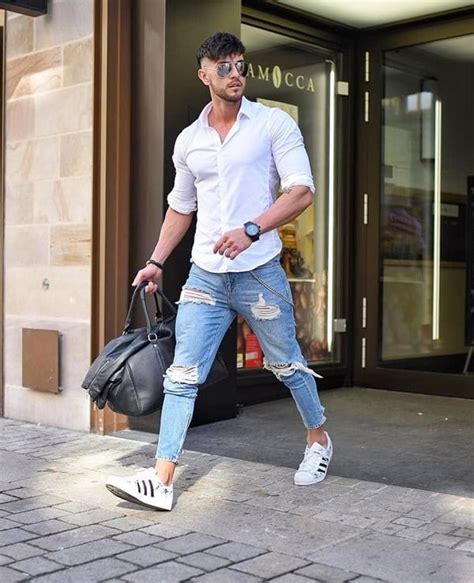 30 blue jeans and white shirt outfits ideas for men fashion hombre