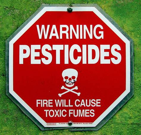 Pesticide poisoning - Wikipedia