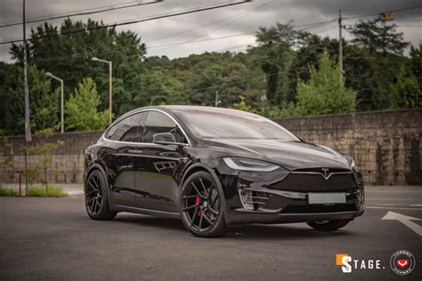 A distinctive feature of this tesla model x has technical specifications at the most advanced level. TESLA MODEL X - NOVITEC X VOSSEN SERIES: NV2 - Vossen Wheels
