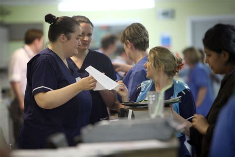 Nurses And Midwives Leaving The Nhs At An Alarming Rate