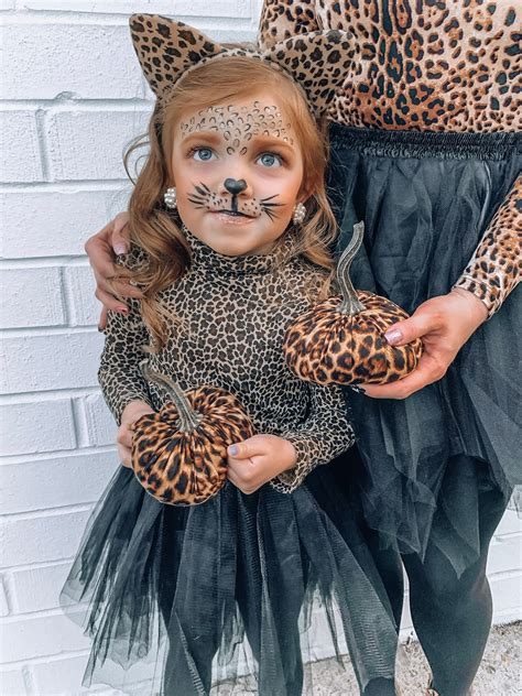 Diy Leopard Costume Something Delightful Mommy And Me Halloween