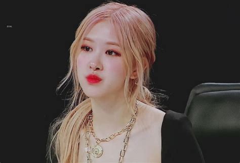 Blackpink Rosés Recent Tv Appearance Has Everyone Wondering If Shes