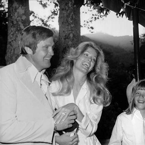 July 28 1973 Actors Lee Majors And Farrah Fawcett Are Married At The