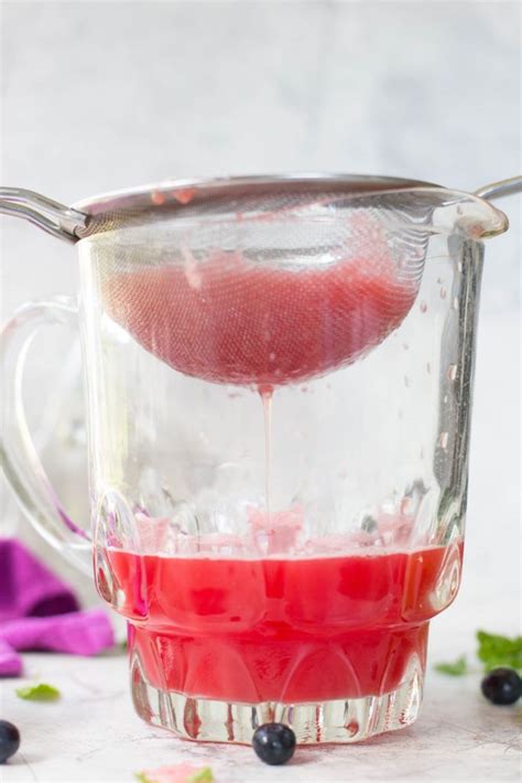 So which watermelon ended up being the best to use for this watermelon alcoholic punch? Watermelon Rum Runner Cocktails | 4th of July Cocktails ...