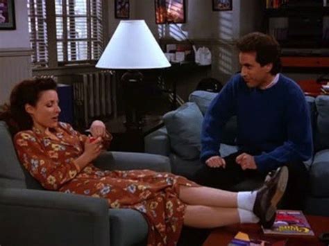 Why Seinfelds Elaine Benes Is My Style Goddess Seinfeld Julia Louis