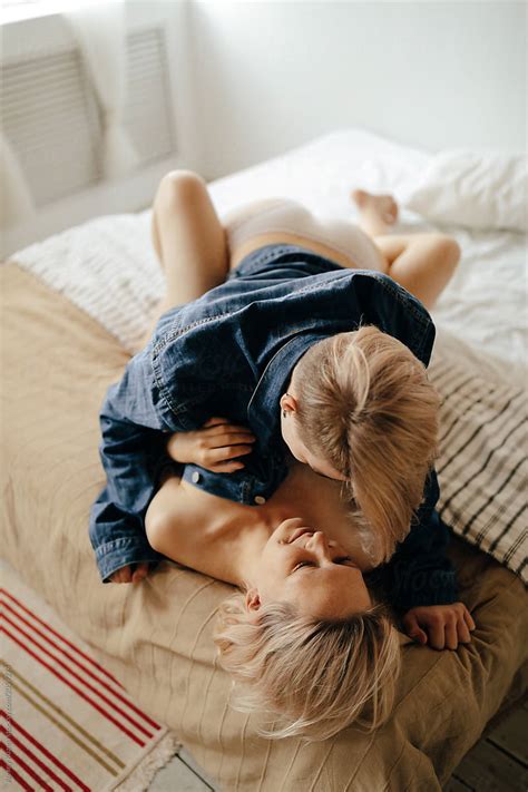 Lesbian Couple In Love Del Colaborador De Stocksy Alexey Kuzma Stocksy