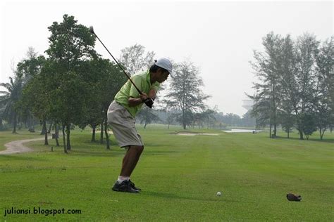 Everything you need to know about bukit kemuning golf & country resort in malaysia. Jules eating guide to Malaysia & beyond: Bukit Kemuning ...