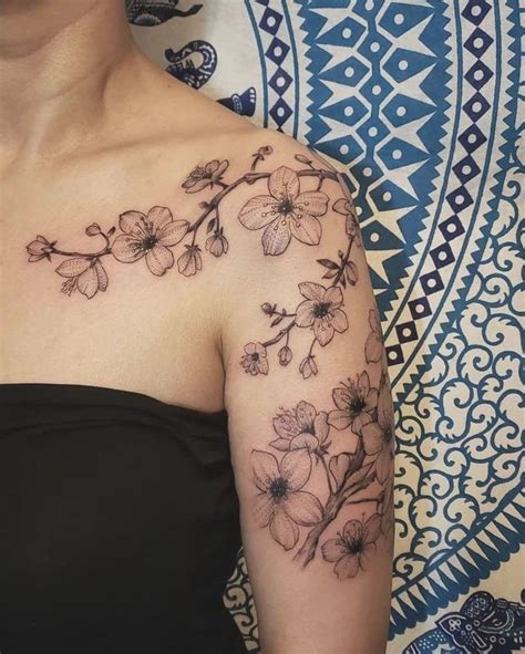 27 Charming Cherry Blossom In 2020 Blossom Tattoo Feminine Shoulder
