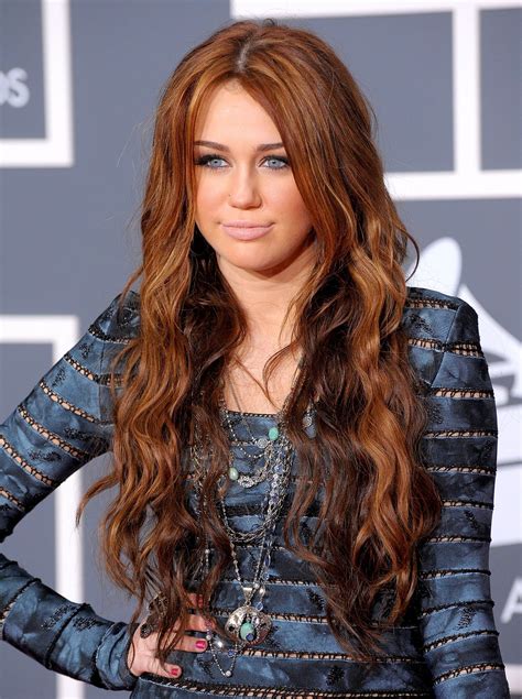 Miley Cyrus At The 52nd Annual Grammy Awards In January 2010 Cabelo
