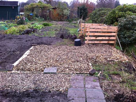 Mirjams Moestuin Nog Meer Houtsnippers En Een Reuze Ei