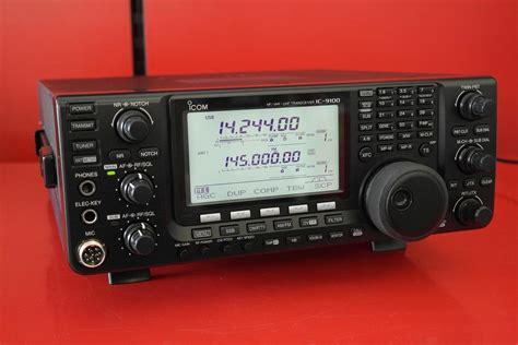 Second Hand Icom IC HF VHF UHF Multimode Transceiver RW UK