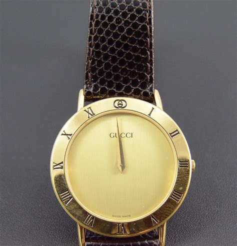 Gucci Gold Plated Round Roman Numeral Black Leather 255mm Face Vintage