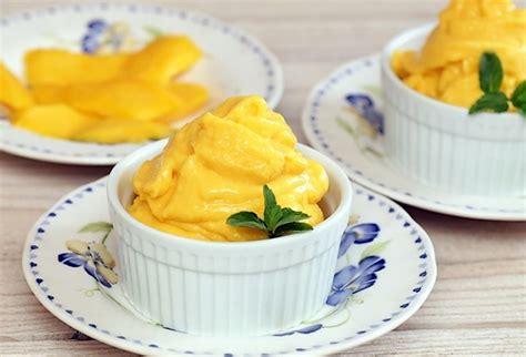 You'll be surprised at how good it tastes. 5 Low-Fat Healthy Ice Cream Recipes To Make At Home And ...