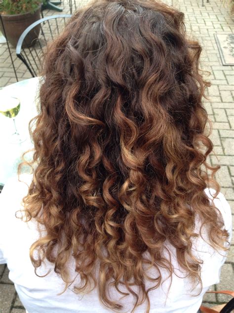 10 Ombre On Naturally Curly Hair Fashion Style