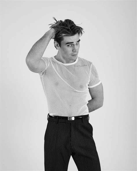 Kj Apa Wiki 🌟 Riverdale Español ⚡ Amino