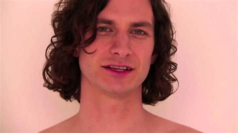 Somebody that i use to know. Gotye - Somebody That I Used To Know feat Kimbra - YouTube
