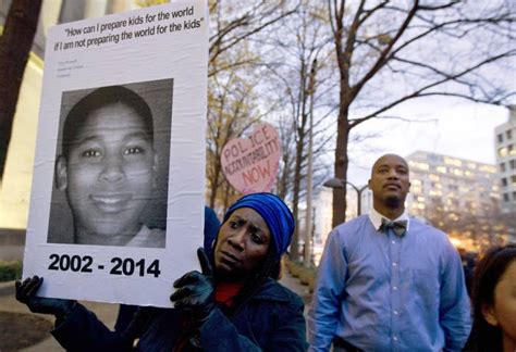 Cleveland Police Officers Involved In Fatal Shooting Of Tamir Rice Face