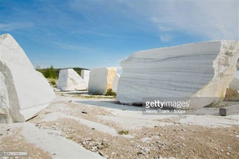 Granite Sculpture Photos And Premium High Res Pictures Getty Images