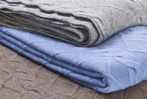 100% Cashmere Cable Knit Blanket | Serenity Fair