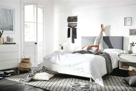 You can let the rustic floor unpolished and uncovered with carpet. Black and White Bedroom: 4 Steps to Getting it Right