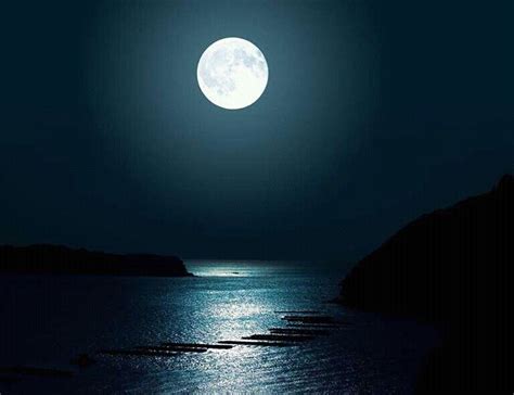 Pin By Vicky On Amaneceratardecer Anochecer Beautiful Moon