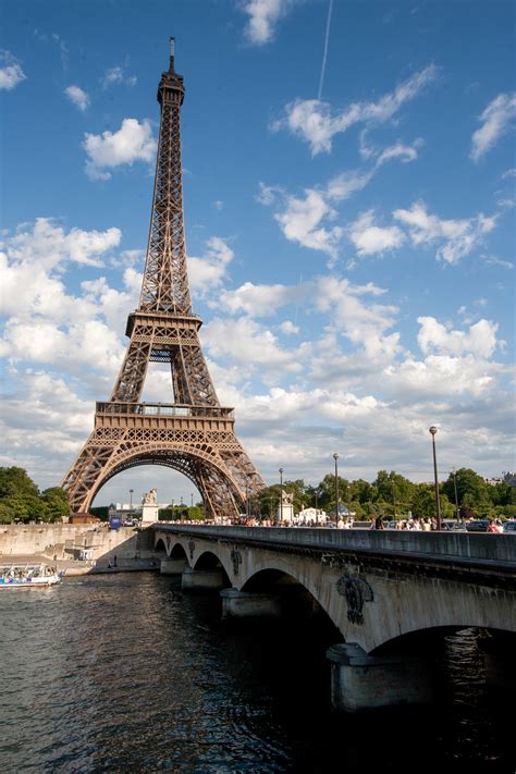 Eiffel Tower Imb