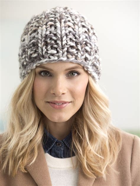Free Bulky Yarn Hat Patterns Knit 10 Stitches And 18 Rows 4 Inches