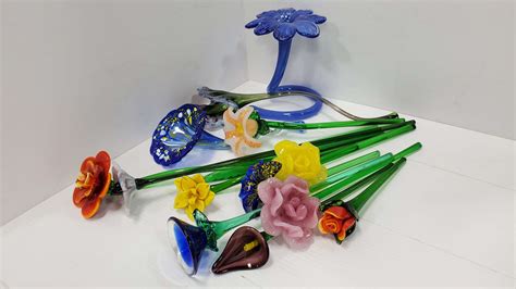 Albrecht Auctions 12 Handmouth Blown Glass Flowers Most Are Italian Murano From 8 To 18l