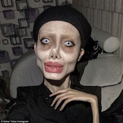 Angelina Jolie Lookalike Shocks Fan With Terrifyingly Gaunt Face