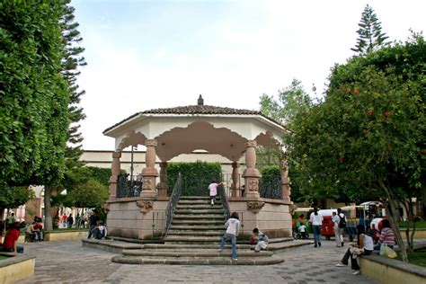 Jardín Zaragoza Escapadas