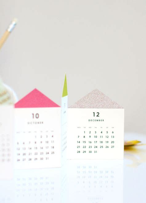 Simple Desktop Calendar Printable Desk Calendar Desk Calendars Diy