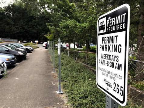 Paid Parking Permits Coming To 10 Busy Metro Park And Ride Lots The Seattle Times
