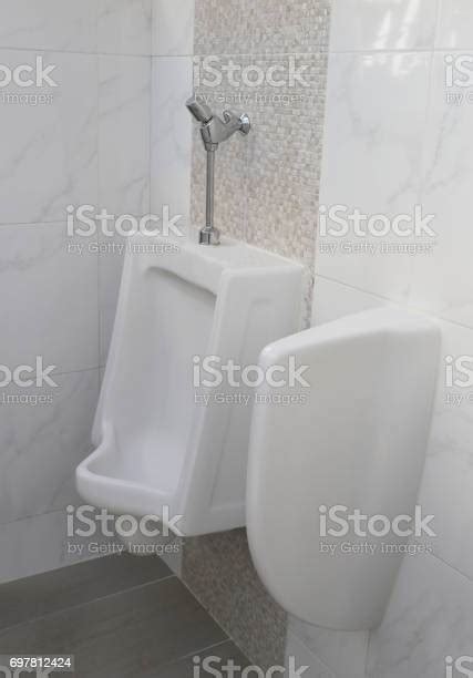 Modern Urinal In Men Bathroom White Ceramic Urinals For Men In Toilet