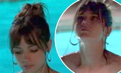 Ana De Armas Goes Topless In Racy Scenes From Her Latest Movie The