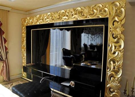 altın varaklı oymalı aynalı lüks salon dekorasyonu mobilya modeli