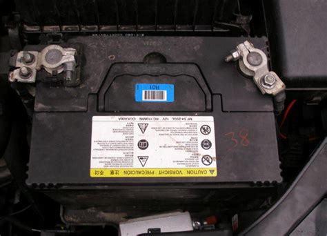 How To Replace The Car Battery On A Hyundai Tucson Motoring News And