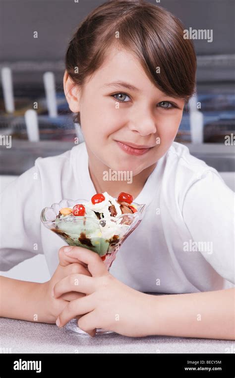 Tween Eating Ice Cream High Resolution Stock Photography And Images Alamy