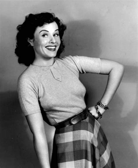 Paulette Beauty As Always 1940s Paulette Goddard Ziegfeld Girls Film Buff