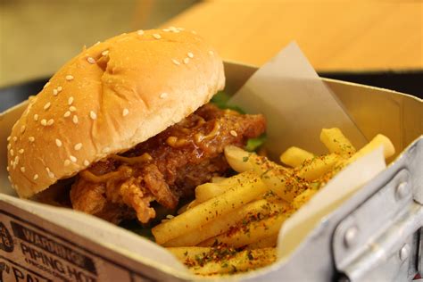 무료 이미지 요리 식사 생기게 하다 패스트 푸드 고기 점심 햄버거 뜨거운 감자 튀김 빠른 불량 식품
