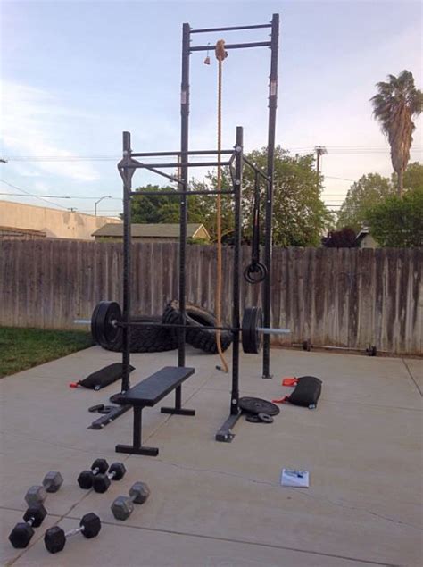 Crossfit training yard was founded by crossfit games athlete, becca voigt in 2014. backyard workout deck - Google Search in 2020 | Crossfit ...