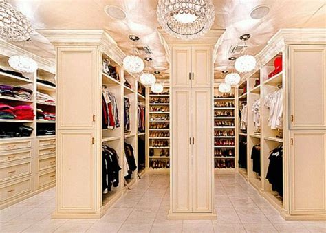 luxury women s closet for all your accessories and more dream closets pinterest luxury