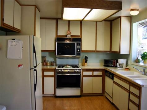 Wholesale kitchen cabinets & ready to assemble (rta) kitchen cabinets. 17 Best images about Throwback Thursday on Pinterest | Old ...