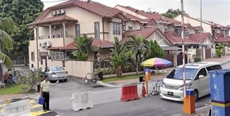 A strata property owner who fails to comply with awards handed down by the strata management tribunal (smt) can now be slapped this is due to the fact that stratified developments (residential, commercial and mixed) have become a norm in densely populated areas such as klang valley, ipoh. Everything You Need to Know about Strata Management ...