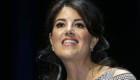 monica lewinsky adopts new twitter handle in anti bullying campaign chicago sun times